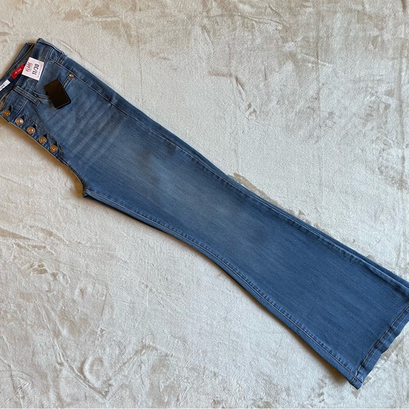 Celebrity Pink High Waist Flare Jeggings Size 11 - Picture 9 of 11